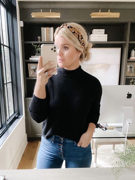 Simple Updo With Headband, Low Pony With Headband, Fabric Headband Outfit, Headband Low Bun, Headband With Hair Down, Hairdos With Headbands, Hair Styles With Headbands Casual, Updo With Hairband, Headband Hairstyles For Work