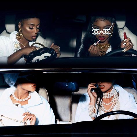 Diamonds Photoshoot, Doll Photoshoot, Chanel Slides, Kash Doll, Glam Photoshoot, Vintage Black Glamour, Photoshoot Themes, Linda Evangelista, Christy Turlington