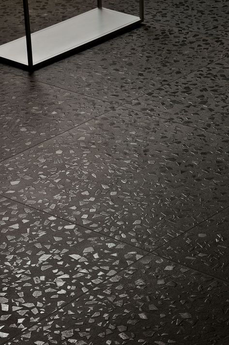 TERRAZZO - Coem Black Terrazzo Texture, Black Terrazzo Floor, Terrazo Flooring, Terazzo Floor, Black And White Terrazzo, Beige Marble Tile, Colorful Bathrooms, Terrazzo Bathroom, Terrazzo Texture