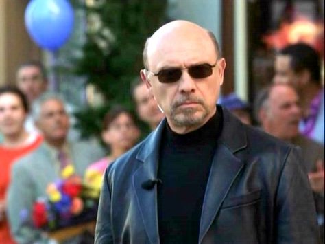 Hector Elizondo from the Princess diaries! Joe From Princess Diaries, The Princess Diaries Joe, Joe Princess Diaries, Princess Diaries Characters, Princess Diaries Costume Couple, Princess Diaries Couple Costume, Princess Diaries Joe, Princess Diaries 1, Princes Diaries