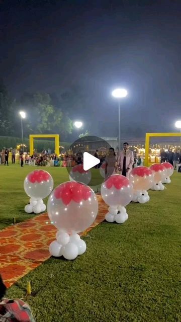 Theja on Instagram: "Helium balloon blasting" Couple Entry, Groom Entry, Bridal Entry, Bride Entry, Whatsapp Business, Wedding Background Decoration, Wedding Entrance Decor, Preparing For Marriage, Desi Wedding Decor