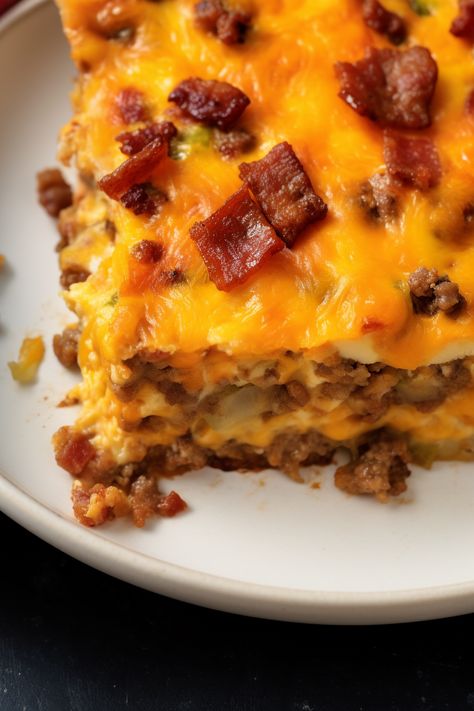 Bacon Cheeseburger Potato Casserole, Bacon Cheeseburger Lasagna, Bbq Bacon Cheeseburger Lasagna, Beef And Cheddar, Cheeseburger Casserole Recipe, Bacon Cheeseburger Casserole, Pizza Crusts, Sugar Free Ketchup, Cheddar Cheese Sauce