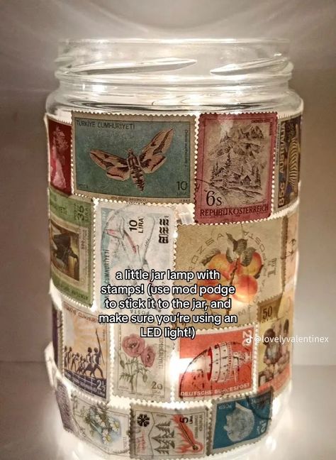 Quote Jar Ideas, Diy Night Light Ideas, What To Do With Jars, Hobby Ideas Aesthetic, Stamp Lamp, Easy Diy Flowers, Pencil Holder Diy, Crafts To Do With Friends, Diy Gifts Handmade