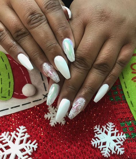 #nails#nailart#naildesign#nailsmagazine#nailswag#winternails#nailsofinstagram#nails2inspire#nailsonfleek#nailpromagazine#nailinspo#hatboro Nails Nailart, Casual Sweatshirt, Holiday Spirit, The Holiday, Opal, Nail Designs, Convenience Store Products, Nail Art, Nails