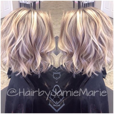 161 Likes, 35 Comments - Jamie 🖤 Marie (@hairbyjamiemarie) on Instagram: “Shorter hair and added texture for my client! @kerala_m #hairbyjamiemarie #tanglestotoes” Hair Color Ideas For Blondes To Cover Gray, Winter Blonde Bob Hair, Medium Hairstyle Women Balayage, 2023 Hair Trends For Women Short Blonde, Beige Blonde Hair Fair Skin, Extension Bob Short Hair, Bob Haircut On Wavy Hair, Blonde Hair Color Ideas To Hide Gray, Cool Blonde Medium Length Hair