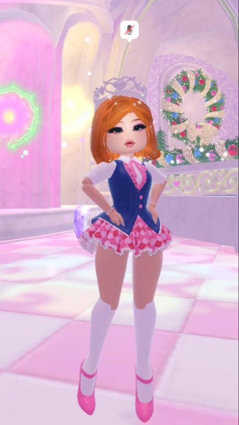 Out Of The Toybox Royale High, Princess Charm School Royale High, Royale High Uniform Outfit, Royale High Outfits School, Royale High Ballerina, Movie Night Royale High, Preppy Royale High, Movie Night Outfit, Savage Pics