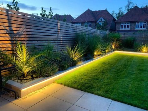 64 Low Maintenance Landscaping Ideas on a Budget Low Maintenance Landscaping Ideas, Simple Landscaping Ideas, Garden Dividers, Simple Landscaping, Easy Landscaping, Low Maintenance Landscaping, Front Yard Landscaping Simple, Front House Landscaping, Landscape Plans