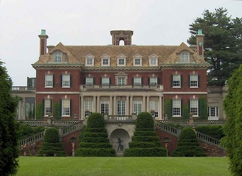 Westbury House from the South Lawn by justmecpb, via Flickr Westbury House, Amazing Mansions, Mansion Ballroom, Elegant Houses, Old Westbury Gardens, Historical Houses, Westbury Gardens, American Castles, American Mansions