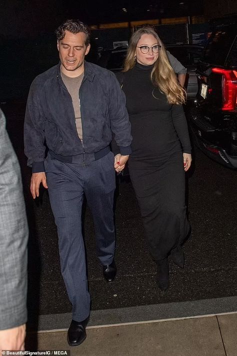 Henry Cavill And Natalie Viscuso, Henry Cavill Wife, Henry Cavill Dating, Henry Cavill Girlfriend, Natalie Viscuso, Men Work Outfits, My Super Sweet 16, Pregnant Girlfriend, Henry Cavill News