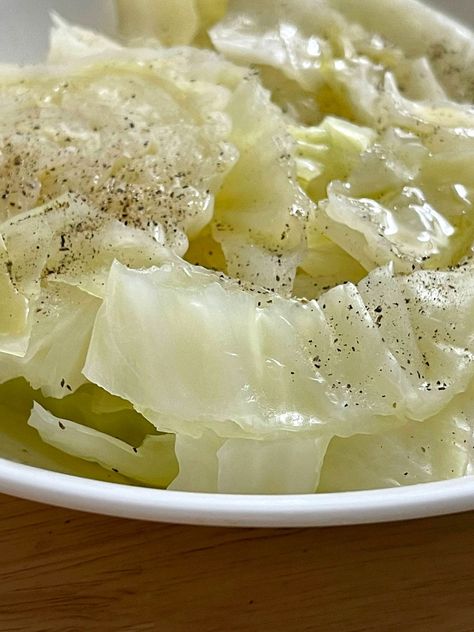 Boiled Cabbage Recipe Easy, Boil Cabbage Recipe, Side Dishes For Dinner, Cooked Cabbage Recipes, Cabbage Recipes Southern, Easy Vegetable Side Dish, Easy Cabbage Recipes, Dishes For Dinner, Boiled Cabbage