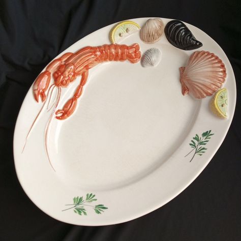 Large Seafood Platter Italian Ceramics Vintage Seafood Platter Fish Serving Plate Lobster Platter Italy 70's / Wonderful Rare Large Seafood Platter Made in Italy Dipinto Esclusivamente a Mano Lavori Artigianali / Exclusively Hand Painted Handmade Artwork /, Vintage Italian seafood majolica pottery Vintage Italian Seafood Plate Decorated with St. Jacques Shell in Relief, Mussels, Lemon Slice, Langostino and Parsley, Beautiful Bright Flowers, Very Rare Italian Ceramic Plate. Vintage seafood platte Italian Pottery Design, Italian Ceramic Plates, Platter Plates, Fish Serving Platter, Italy 70s, Italian Seafood, Seafood Plates, Lobster Dishes, Fish Platter