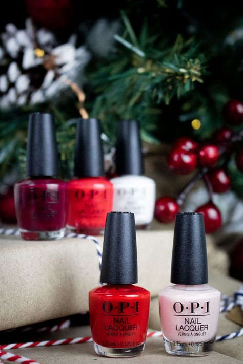 bethemilydann.co.uk Christmas Nails with OPI OPI christmas set christmas nails christmas nail polishes Opi Christmas Nails, Opi Christmas Colors, Christmas Nail Polish, Welcome To Christmas, Opi Nail Colors, Uk Christmas, Nails Christmas, Christmas Set, Sfx Makeup