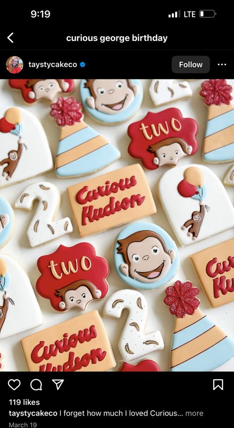 Curious George Birthday Cookies, Curious George Cake Pops, Curious George Second Birthday, Curious George Balloon Arch, Curious George Cookies, Curious George 2nd Birthday, Curious George Decorations, Curious George Birthday Party Ideas, Curious George Cakes