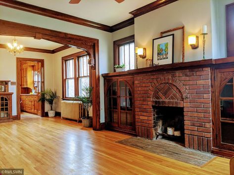 Craftsman Archway, Craftsman Fireplace With Built Ins, Level Living Room, Craftsman Ceiling, Craftsman Doors, Artful Interiors, Mill Work, Mission Style Homes, Craftsman Details