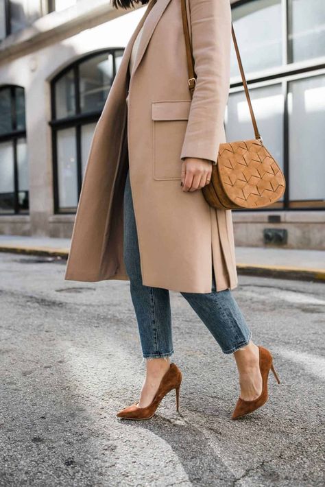 How To Make Your Shoes Last Longer Camel Pumps Outfit, Brown Pumps Outfit, Coat Outfits For Women, Camel Pumps, Camel Coat Outfit, Pumps Outfit, Neutral Accessories, Brown Pumps, Lined Denim Jacket