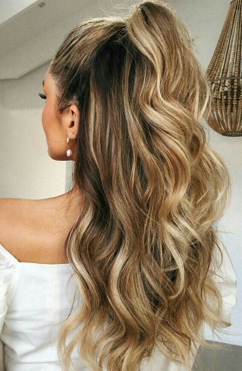 #half#hairstyle#inspo#basic#pretty#easy#inspiration#quick Down Hairstyles For Long Hair, Easy Everyday Hairstyles, Simple Prom Hair, Short Homecoming Hair, Vlasové Trendy, Hair Homecoming, Homecoming Hair Down, Penteado Cabelo Curto, Long Blonde