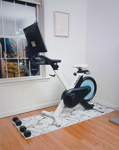 Cycling At Home, Indoor Cycling Aesthetic, Cardio Bike Indoor Cycling, Stationary Bike Workout For Beginners Indoor Cycling, Indoor Cycling Motivation, Bike Indoor, Tyre City, Indoor Bike Trainer, Indoor Cycling Bike