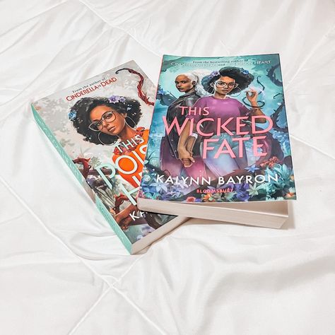 This Poison Heart & This Wicked Heart #books #bookstagram #bookworm #bookstoread #booksworthreading #annotation #annotate #booktabs #tabbing #annotating #mythology #medusa #diverse #diversereads #diversebooks #thispoisonheart #thiswickedheart Wicked Heart, Poison Heart, Mythology Medusa, Book Tabs, Diverse Books, Book Stuff, Book Addict, Book Aesthetic, Book Worms