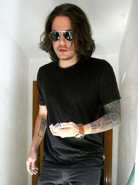 Mens Hair Long, Man With Long Hair, Hair Motivation, Men Haircut Curly Hair, Men's Long Hairstyles, Men Haircut Styles, Mens Hair, Corte De Cabelo Masculino, John Mayer