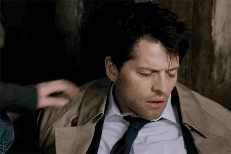 Jimmy Novak Castiel Gif, Jimmy Novak, Spn Castiel, Cas Supernatural, Castiel Supernatural, Getting Over Him, My Guardian Angel, It Movie Cast, Book Tv