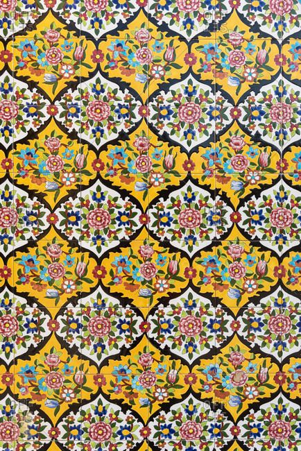 Iranian Fabric Pattern, Iranian Wallpaper, Iranian Art Pattern, Iranian Pattern, Antique Persian Carpet, Tile Design Pattern, Persian Art Painting, Glass Photography, Cute Fall Wallpaper