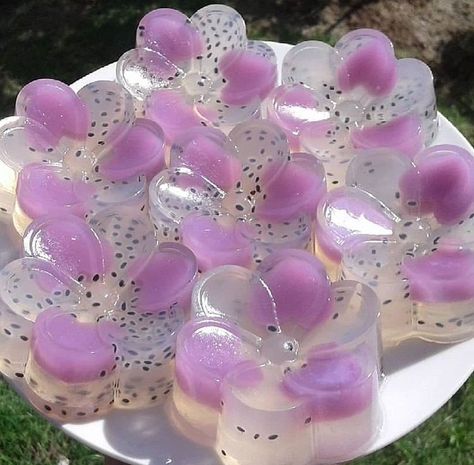 Fairy Desserts, Jelly Aesthetic, Japan Dessert, Jello Mold Recipes, 3d Jelly Cake, Fruit Infused Water Recipes, Jelly Desserts, Gelatin Recipes, Handmade Soap Recipes