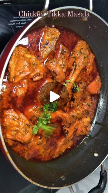 That_Foodie on Instagram: "Chicken Tikka Masala Recipe🔥😋| Chicken Tikka Recipe | Chicken Recipe 

#chicken#video#cooking#foodie#viral#chicken#new#recipe#curry#video#follow#like#share#reelitfeelit#cookingvideo#chickentikkarecipe#instagramreels#reelvideo#chickenrecipe#chickentikka#tikkamasala#chickencurry#viral#biriyani#share#video#cook#foodie#thatfoodie#chickenvideo#viralrecipe#chickentikkamasala#insta#feed#viral" Non Veg Dishes, Hyderabad Food, Chicken Receipe, Chicken Stick, Achari Chicken, Chicken Masala Recipe, Hebbars Kitchen, Diet Salad, Chicken Gravy Recipe