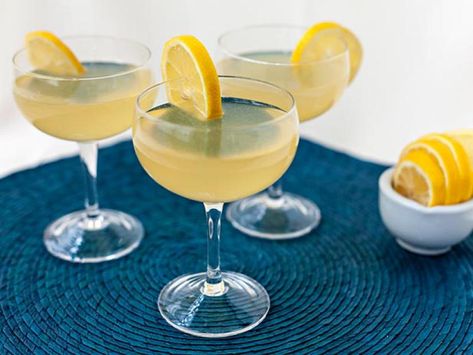 Honey Lemon-Drop Martini Recipe | Food Network Vodka Martinis, Lemon Martini, Honey Lemonade, Lemon Drop Martini, Summer Drink Recipes, Martini Recipe, Vodka Martini, Refreshing Summer Drinks, Spring Brunch