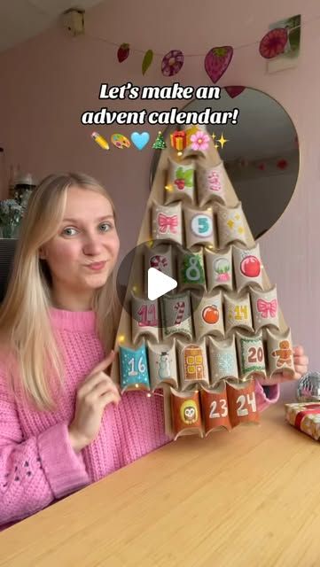 Homemade Calendar, Homemade Advent Calendar, Diy For Christmas, Make An Advent Calendar, Homemade Advent Calendars, Christmas Advent Calendar Diy, Advent Calendar Christmas, Christmas Video, M Craft