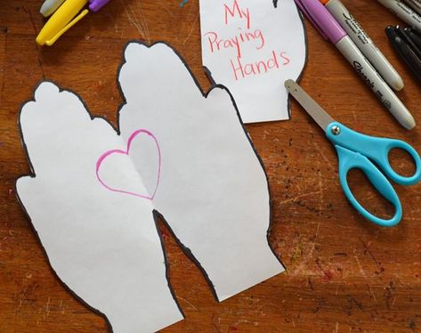 Praying Hands Template Free Printable, Praying Hands Craft Preschool, Praying Hands Craft For Kids, Praying Hands Craft, Faith Craft, Faith Activities, Hand Art Projects, Friday Activities, Friends Activities