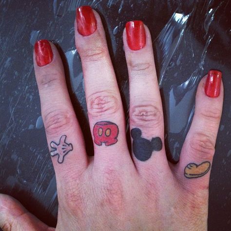 Mickey Mickey And Minnie Tattoos, Minnie Tattoo, Mickey Tattoo, Mickey Mouse Tattoo, Tattoo Finger, Knuckle Tattoos, Mouse Tattoos, Nails Cute, Finger Tattoo