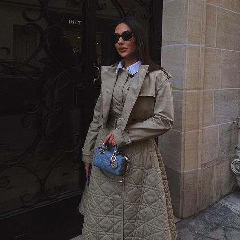 STYLESTOP by Fatima H. on Instagram: “Who what wear series - 2023 edition The gorgeous @elham.alarif IN THIS POST: •Coat by Dior •Sunglasses by Prada •Top by Dior •Pants by…” Dior D Joy Bag Outfit, Lady D Joy Bag Outfit, D Joy Bag, Blue Bag Outfit, Lady D Joy Bag, Lady D, Lux Fashion, Iced Chai, Fancy Things