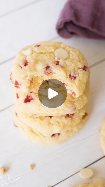 Subway Cookie, Subway Cookies, Raspberry Cheesecake Cookies, Homemade Gummy Bears, Recipe Cheesecake, Cheesecake Mix, Recipe Cookies, Christmas Cookbook, Raspberry Cookies