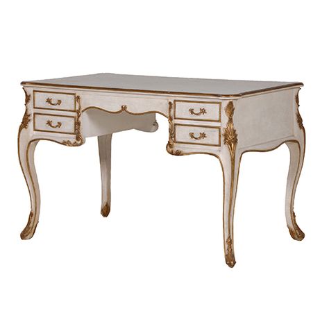 French Vieilli Writing Desk http://www.la-maison-chic.co.uk/Item/French_Vieilli_Writing_Desk Rococo Vanity, French Vanity, Muebles Shabby Chic, Farmhouse Living Room Furniture, French Provincial Furniture, French Country Furniture, French Country Bedrooms, French Rococo, Inexpensive Furniture