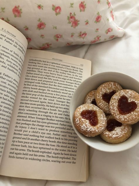 Favorite Products, Jam, Reading, Bed, Books