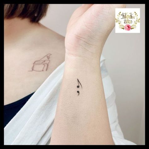 Simplistic Music Tattoo, Minimal Piano Tattoo, Subtle Music Tattoo, Small Music Tattoos For Women, Minimal Music Tattoo, Mini Tattoos Music, Minimalist Tattoo Music, Tiny Music Tattoo, Violin Tattoo Ideas