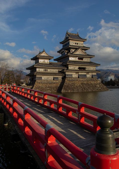 Matsumoto Castle, Nagano Japan, Japanese Castle, Botanical Beauty, Japan Photo, Urban Environment, Nagano, Concert Hall, 15th Century