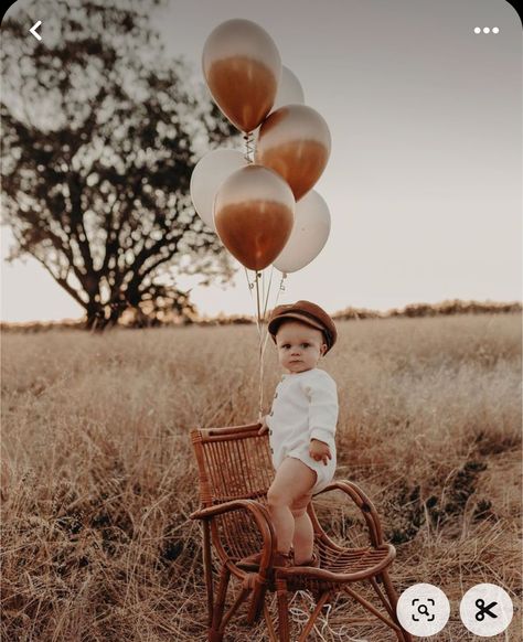 Gifts For A Large Group, Mother's Day Aesthetic, Mother Day Photoshoot, Mother Day Photoshoot Mini Sessions, 4de Verjaardag, Boho Mother, Baby Birthday Photoshoot, Toddler Photoshoot, Fall Pics