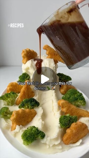 Recipes on Instagram: "If you’re looking for an epic dinner, this is it. 🙌🌋 This Mashed Potato Volcano is full of adventurous flavor 🦖✨  #mashedpotatovolcano #mashedpotato #potatoes #volcano#chickennuggets #chicken #broccoli #gravy #funrecipes" Potato Volcano Recipe, Mashed Potato Volcano, Potato Volcano, Volcano Recipe, Dinosaur Chicken Nuggets, Gravy For Mashed Potatoes, Potato Gravy, Mashed Potato, Chicken Broccoli