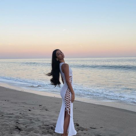 SAHEBI🧿 (@nicolesahebi) posted on Instagram: “🌊” • Aug 6, 2021 at 6:39pm UTC Nicole Sahebi, Music Motivation, Beach Pics, Beach Pictures, Going Out, Sleeveless Dress, Cover Up, Maxi Dress, Celebrities