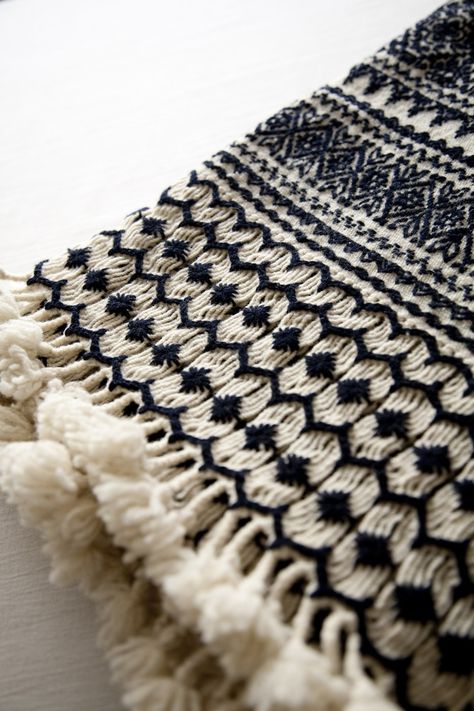 Hand-Woven Blanket by Maggie Galton | Black and cream have never been more comfy looking! Weaving Looms, Textile Texture, Embroidered Wool, Renovation Design, Wool Throw, Woven Throw, Textile Patterns, Christmas Spirit, Home Textile