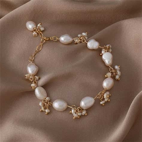 Station Bracelet, Pearl Jewels, Fashion Beads, Luxury Bracelet, Handmade Wire Jewelry, Beaded Jewelry Diy, Natural Pearls, Bracelet Designs, Necklace Designs