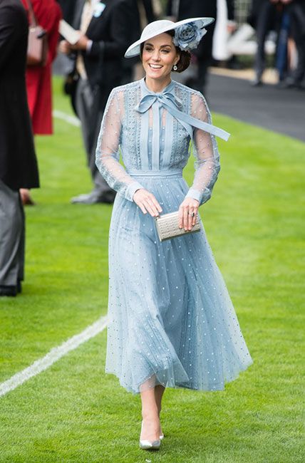 Loved Kate Middleton's Ascot dress? We've found the perfect lookalike - and it sparkles | HELLO! Kate Middleton Stil, Vévodkyně Kate, Style Kate Middleton, Expensive Outfits, Ascot Dresses, Herzogin Von Cambridge, Jenny Packham Dresses, Kate Middleton Dress, Mcqueen Dress