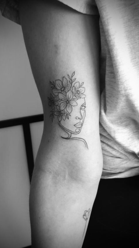 Done by Moonchild - Apollo ink iceland Line Flower, Fine Line, Moon Child, Iceland, Flower Tattoo, Tattoo Ideas, Flower Girl, Tattoos