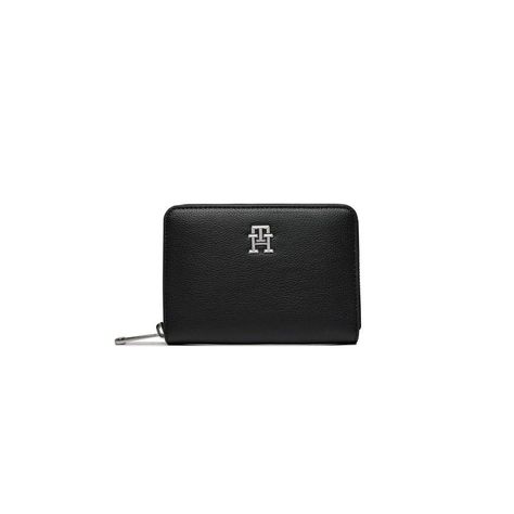 Black Zippered Womens Wallet. Brand: Tommy Hilfiger. Gender: Women. Type: Wallets. Season: Spring/Summer. Color: Black. Pattern: Plain. Fastening: With Zip. (Cm): 10x14x3. Composition: -51% Polyester -49% Polyurethane. Tommy Hilfiger Wallet, Small Leather Wallet, Womens Wallet, Small Coin Purse, Women Wallet, Wallets For Women Leather, Wallet Organization, Black Wallet, Summer Color