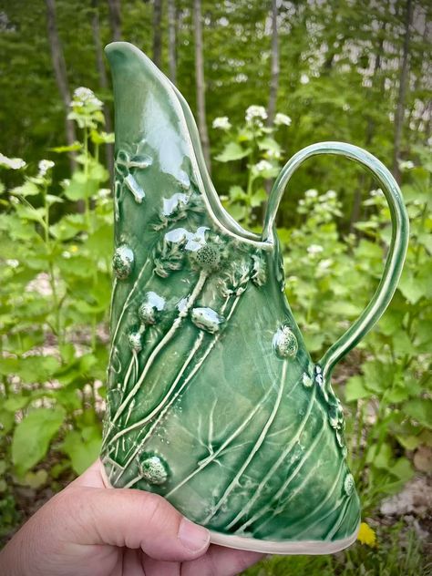 Hand Built Pitcher, Clay Pitcher, House Of Leaves, Hand Building, Pitcher Plant, Play Clay, Sculpture Ideas, Surface Decoration, Pottery Pitcher