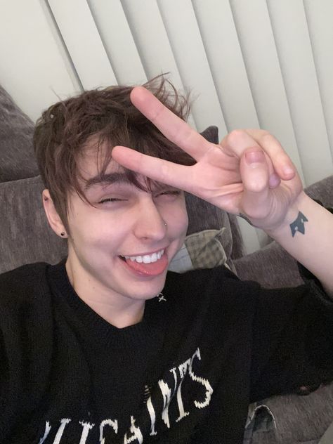 Colby Brock Snapchat, Sam And Colby Fanfiction, Sam Cannon, Friend Request, Colby Cheese, Colby Jack, Fangirl Problems, Colby Brock, Black Crane