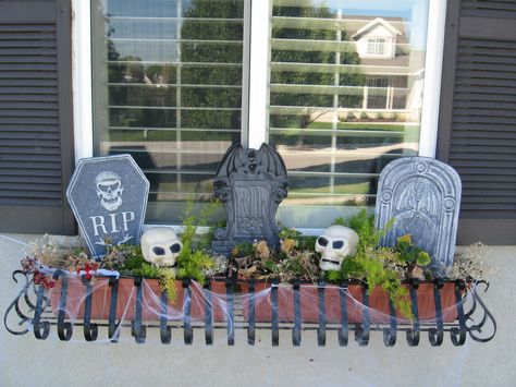 halloween window boxes Halloween Window Boxes, Halloween Cemetary, Holiday House Decor, Fall Window Boxes, Halloween Cemetery, Samhain Halloween, Scary Stuff, Halloween Cans, Halloween Spooktacular