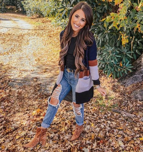 Thanksgiving Outfit Inspo | Dress Up Buttercup Thanksgiving Outfit Women Casual, Dress Up Buttercup, Dede Raad, Casual Thanksgiving Outfits, Girls Thanksgiving Outfit, Winter Mode Outfits, Cute Thanksgiving Outfits, Thanksgiving Outfit Women, Girls Black Dress