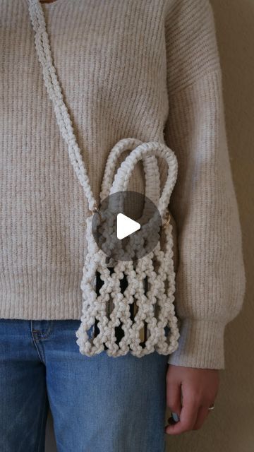 Macrame • Handmade • Tutorial • Fiber Arts on Instagram: "new made macrame mini bag, fit your phone and few small stuff - its using macrame square knot and half hitch knot🪢  If you wanna make yours and need tutorial please drop your comment ‘mini bag’.  Have a great day all❤️  #macramephonebag #macramebag #macramebottleholder #macramebottleholder #macramewallhanging #macramelove #macramemakers #macrameforbeginners #macramewallhanging #knots #craft #diy #diyhomedecor #macramebag #macramestrap #macramebottleholder #macrame #coaster #macramewallhanging #macramecoaster #handmade #diy #macrametutorial #diycrafts #diyprojects #diygifts #giftideas #weddingfavors #macramehathanger #hathangertutorial #hatlover #lifehacks #macramovement #macramemovement #macramemovements #macramelove #macramehack" Macrame Phone Bag, Macrame Bag Tutorial, Macrame Square, Macrame Square Knot, Macrame Mini, Hitch Knot, Handmade Tutorial, Half Hitch Knot, Small Macrame